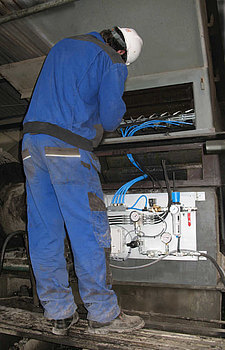 Montage eines Sprühsystems Montage eines Sprühsystems